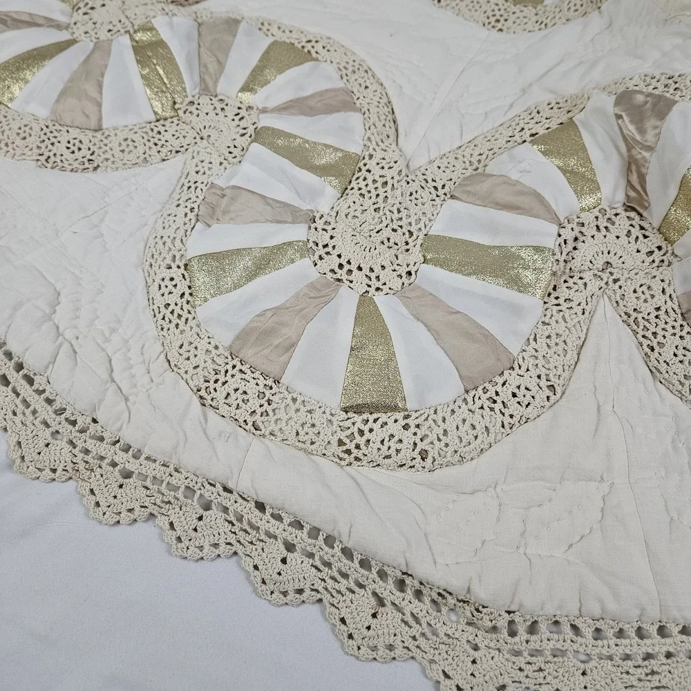 Patchwork Christmas Tree Skirt Quilted Chrochet Large Gold Lame Vintage